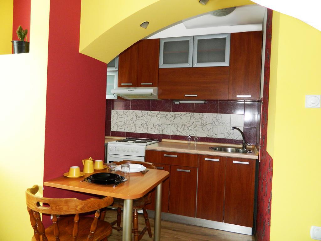 Hostel Kalonis Скопье Номер фото